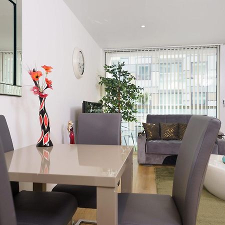 Cobalt Point, South Quay Apartment London Exterior photo