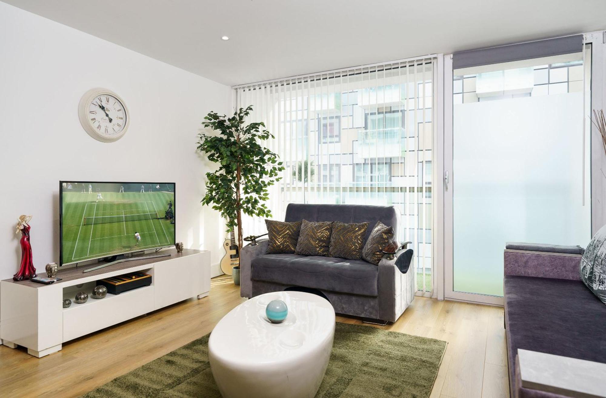 Cobalt Point, South Quay Apartment London Exterior photo